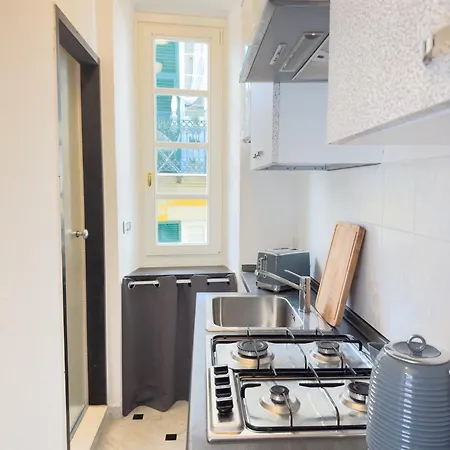 Апартаменты Cozy Flat 200m From The Sea