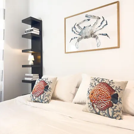 Апартаменты Cozy Flat 200m From The Sea *