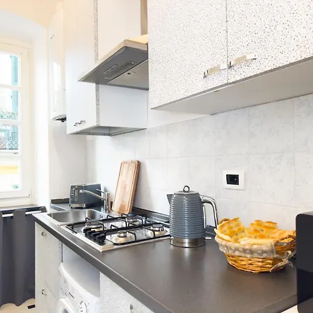 Cozy Flat 200m From The Sea Апартаменты