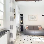 Appartement Cozy Flat 200m From The Sea