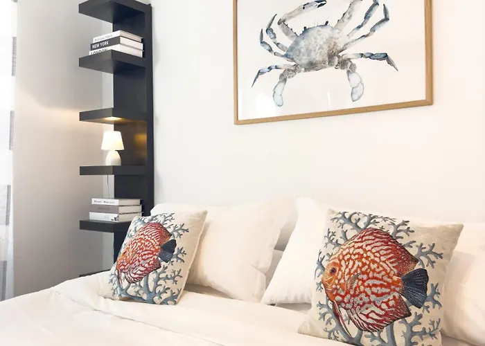 아파트 Cozy Flat 200m From The Sea *